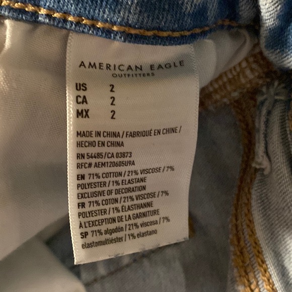 American Eagle High-Rise Jean Shorts - Picture 5 of 5